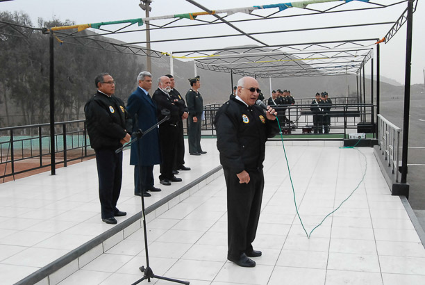 <div></div>