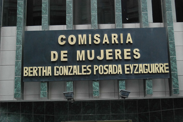 <div></div>